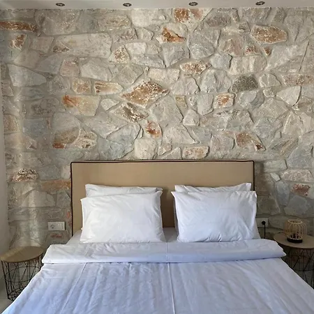 Апартаменты Sunny 1 Bedroom